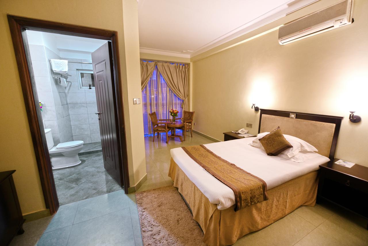 Hotel Sojovalo Кампала Экстерьер фото